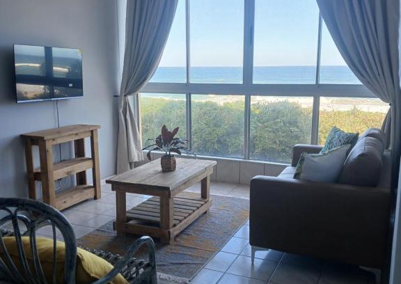 Amanzimtoti Apartment | Oceanfront Retreat at 206 Dromedaris - Rated 9/10 by Guests