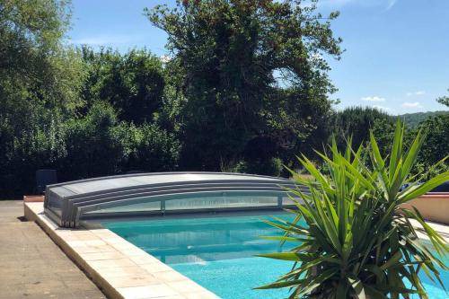 Marciac Villa | Spacious 5-Bedroom Villa with Pool for Larger Groups