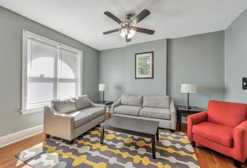 Downtown St. Louis House | Historic 2109 Building in STL with Hot Tub and Family Fun