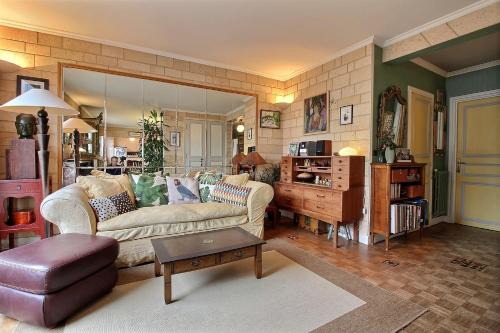 Butte-aux-Cailles Apartment | Family-Friendly Apartment for 6 in Central Paris