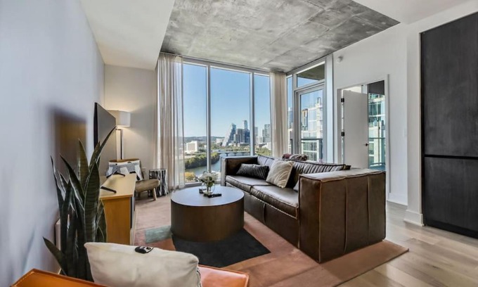 Rainey Street Historic District House | Modern 2BD Condo on Rainey St with Breathtaking Views