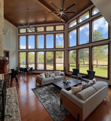 Garland House | 22-Acres Mansion - Pool Party Venue Games & More