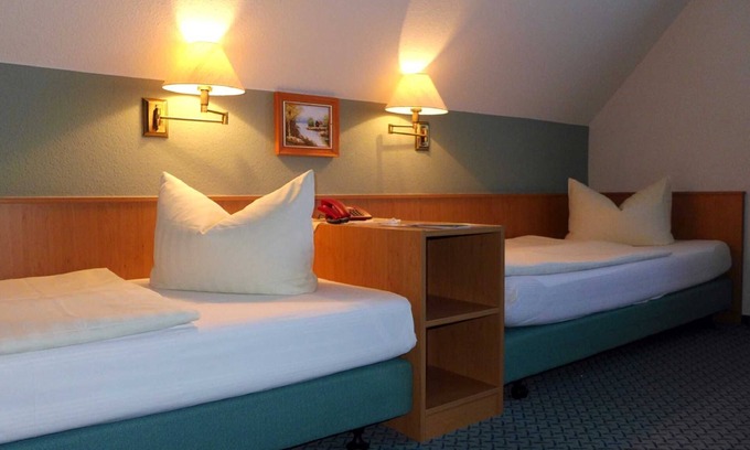 Neuwiese House | Discover 22 Double Rooms at Landhotel Neuwiese Inn