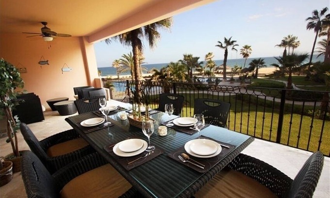 San Jose del Cabo Condo | Beachfront Retreat with Ocean Views and Top Amenities