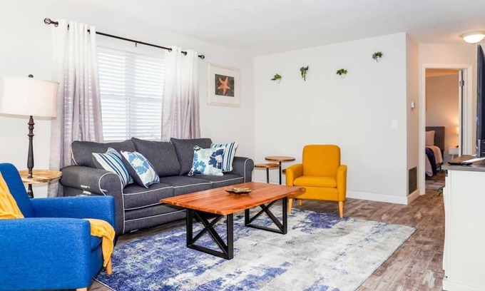 Indian Rocks Beach Cottage | Modern Chic Suite Steps from the Beach with Ocean Views