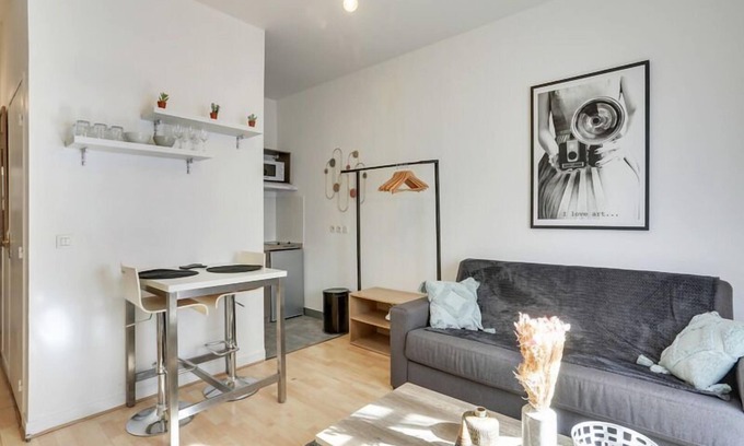 Ternes Apartment | 247 Suite Milan - Cozy Apartment with Pet-Friendly Perks