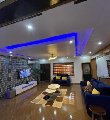 Akure Apartment | Unique 5-Bedroom Bungalow Ideal for Families