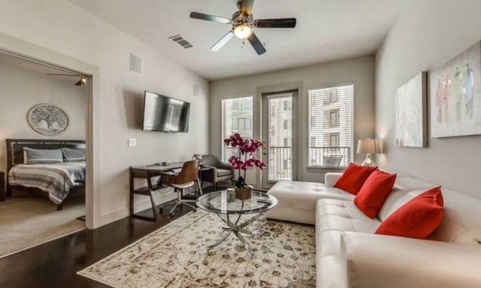 Richardson Apartment | Enjoy a Relaxing Stay at 2BD Apt with Pool in Richardson