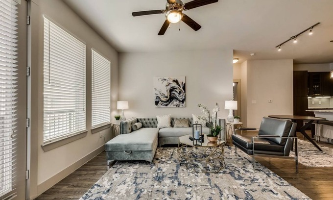 Richardson Apartment | Prime Location 2BD Apartment with King Beds & Great Amenities