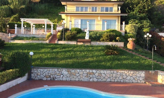 Corsanico Villa | Spacious Villa with Pool and Ocean View for 8 Guests