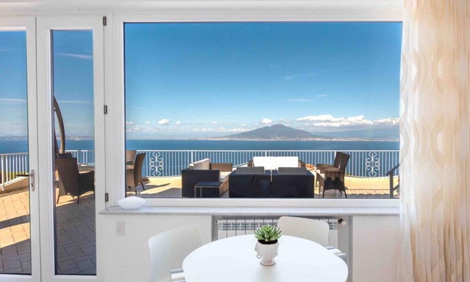 Priora Villa | 250 m² Villa ∙ 5 bedrooms ∙ 10 guests