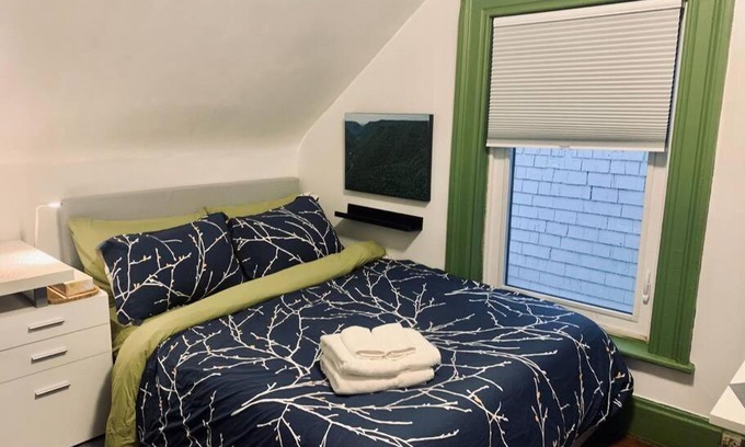 South End Apartment | Cozy Downtown Studio B3: Pet & Child Friendly Retreat