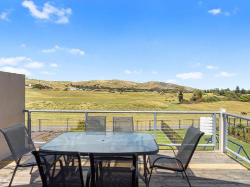 Normanville House | Pet-Friendly Retreat at 26 45 St Andrews Boulevard