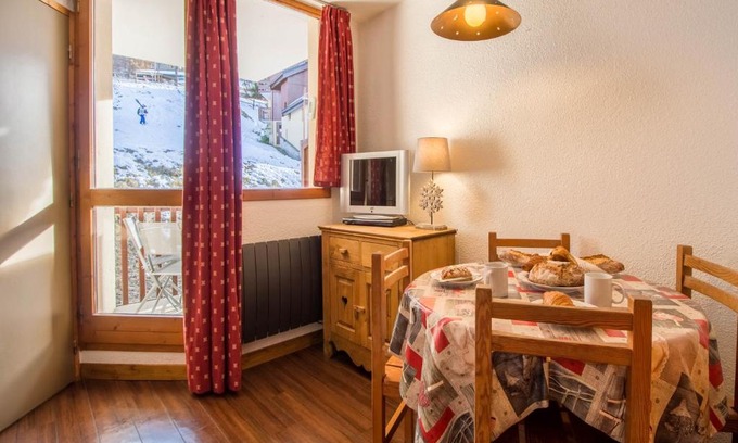 Vallandry Apartment | Pet-Friendly Stay at 26 Praz de l'Ours Vallandry - Paradiski