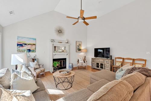 Seabrook Island House | Seabrook Island Retreat with Pool and Family-Friendly Vibes