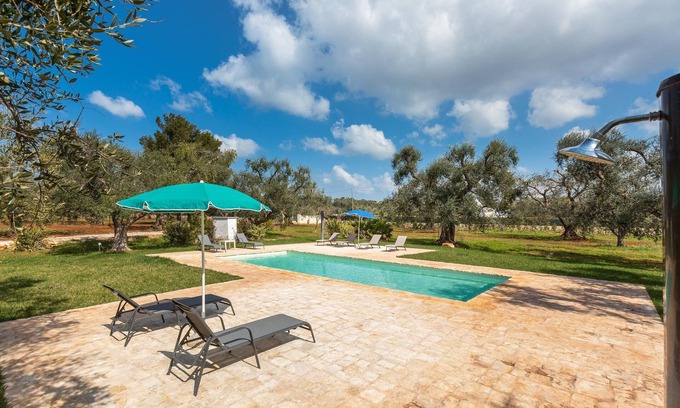 San Michele Salentino House | Discover Trullo Melograno - A Family-Friendly Retreat
