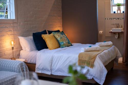Robertson Apartment | Exceptional Child-Friendly Stay at 28@Cedar