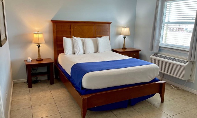 Tezu Condo | Cozy Condo Retreat for 2 - Pet Friendly & Well Rated