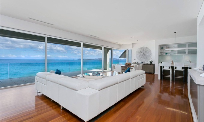 Port Elliot House | Beachfront Bliss at 29 Barbara - Ocean View & Child Friendly