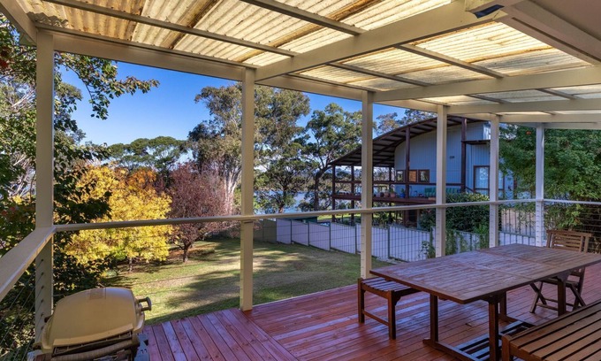 Akolele House | Secluded Akolele Coastal Retreat Surrounded by Nature