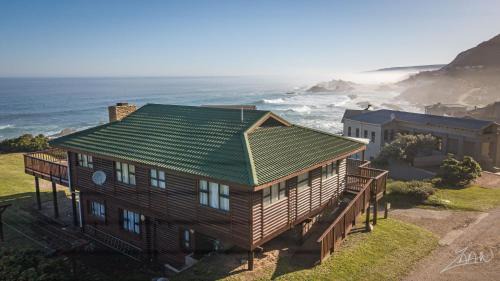 Eersterivierstrand House | Oceanview Bliss: 4-Star 29@Kamma with Family Amenities