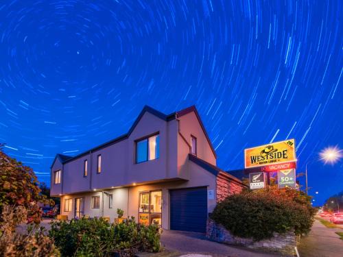 Upper Riccarton Hotel | Welcome to 298 Westside Motor Lodge: Family-Friendly Retreat