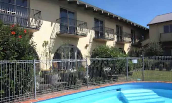 New Plymouth Hotel | Welcoming 299 on Devon West: Family-Friendly & Poolside