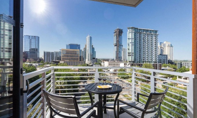 Civic District Condo | Explore Austin: 2BD Retreat with Full Kitchen & Balcony