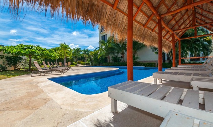 Playa Flamingo Condo | Relaxing 2BD Ocean-view Condo in Flamingo with Pool