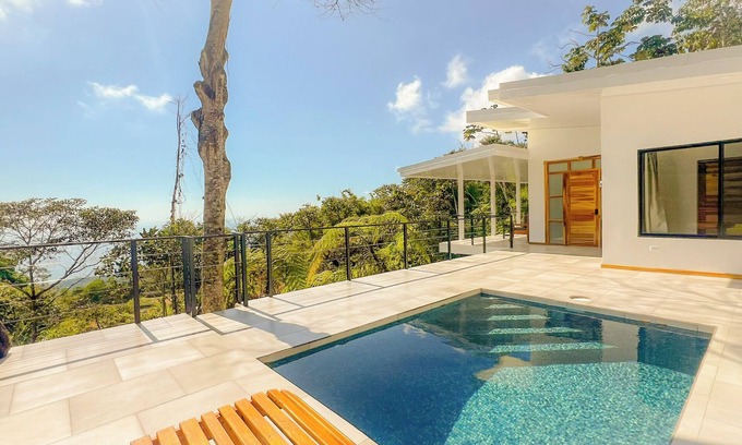 Uvita House | Elegant 2bdr Home in Uvita | Private Pool & Sea Views