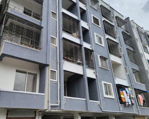 Pune Apartment | Cozy 2BHK Service Apartment with Breakfast & Pet Amenities