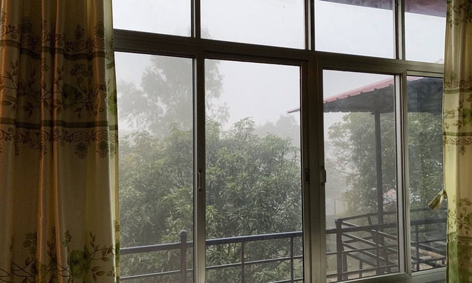 Siddharthanagar Apartment | Pet-Friendly 2BHK Apartment with Breakfast & Kitchen Amenities