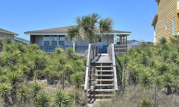 Holden Beach House | Beautiful Oceanfront Home in Holden Beach with Hot Tub