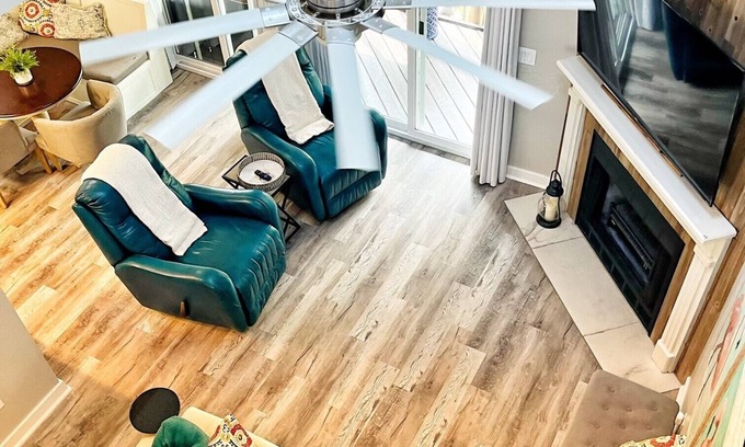 Orange Beach House | Perfect 2BR Townhome with Pool and Ocean Views