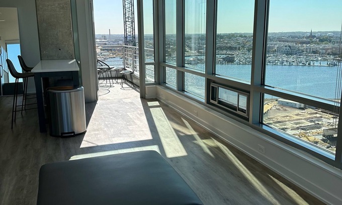 Baltimore Apartment | Inviting 2BR/2BA Highrise Apartment with Private Balcony