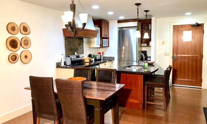 Canmore Apartment | Top-Rated 2BR Mountain Condo with Pool & Hot Tub Access