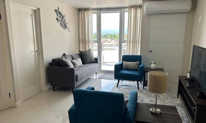 Portmore Apartment | Top WorkCation Spot: Pool, Spa & Nature Adventures Await