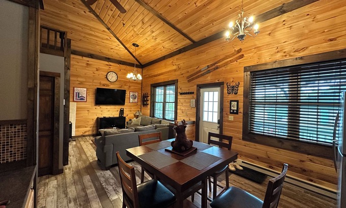 Lake Placid Condo | Cozy 2br ADK Style Condo #9 - Steps from Main St & Mirror Lake