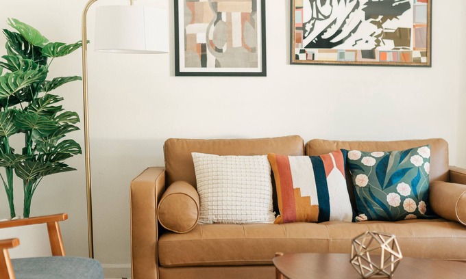 Midtown House | Boho Vintage 2BR Gem Near Hospitals & Downtown
