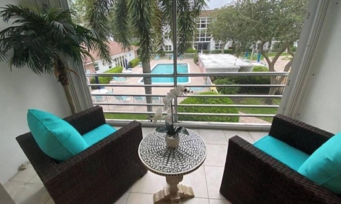 Bel Air Condo | Ocean Oasis: Prime Location with Oceanfront Amenities