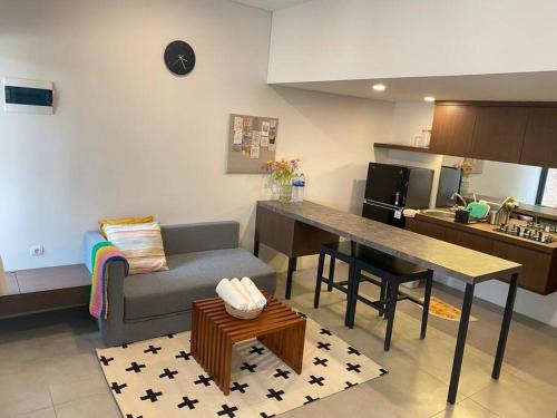 Pagedangan Apartment | Budget-Friendly 2BR Happystay at FREJA BSD with Child Care