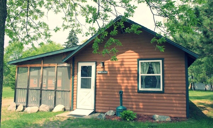 Backus Cabin | Family-Friendly 2BR Lakefront Cabin with Private Dock