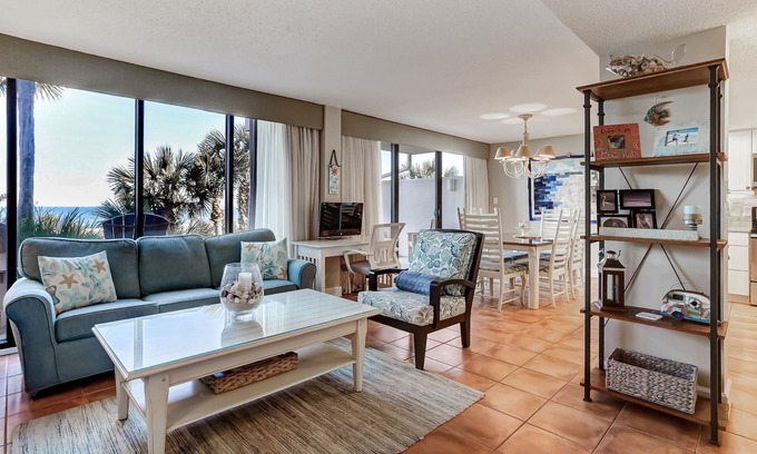 Fernandina Beach Condo | Oceanfront 2BR at Captain's Court with Amazing Views