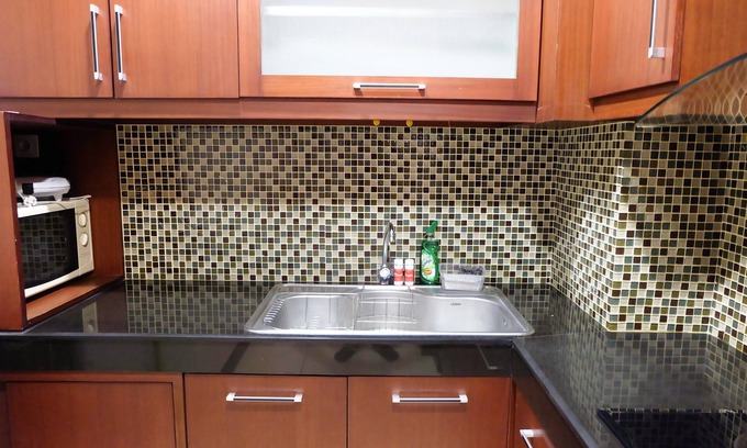 Cipete Utara Apartment | Family-Friendly 2BR Suites with Pool & Kitchen Access