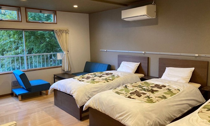 Fujikawaguchiko Hotel | Cozy Western-Style Room with Kitchen & Breakfast in Yamanashi