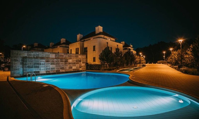 Trzebiatow Apartment | Beachside Retreat with Pool, Ocean Views & Secure Parking