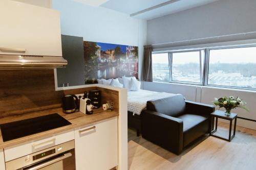 Municipality of Utrecht Apartment | Eco-Friendly 4-Star Retreat at 2L De Blend with Hot Tub