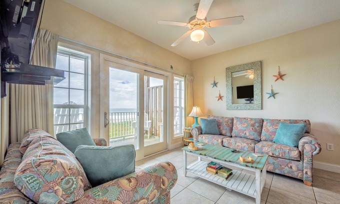 Hatteras Condo | Oceanfront Condo with Pool, Hot Tub & Private Balcony