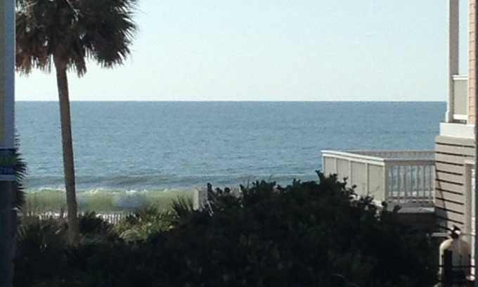 Murrells Inlet House | Beautiful 2nd Row Beach Property with Ocean View & Pet Friendly