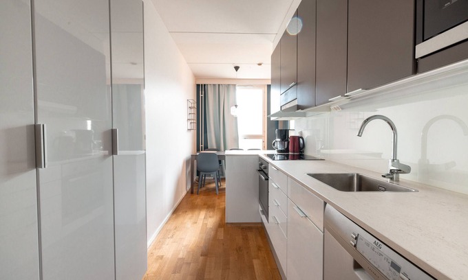 Hietalahti Apartment | Charming Oceanfront 2ndhomes Kalevankatu Apartment Retreat